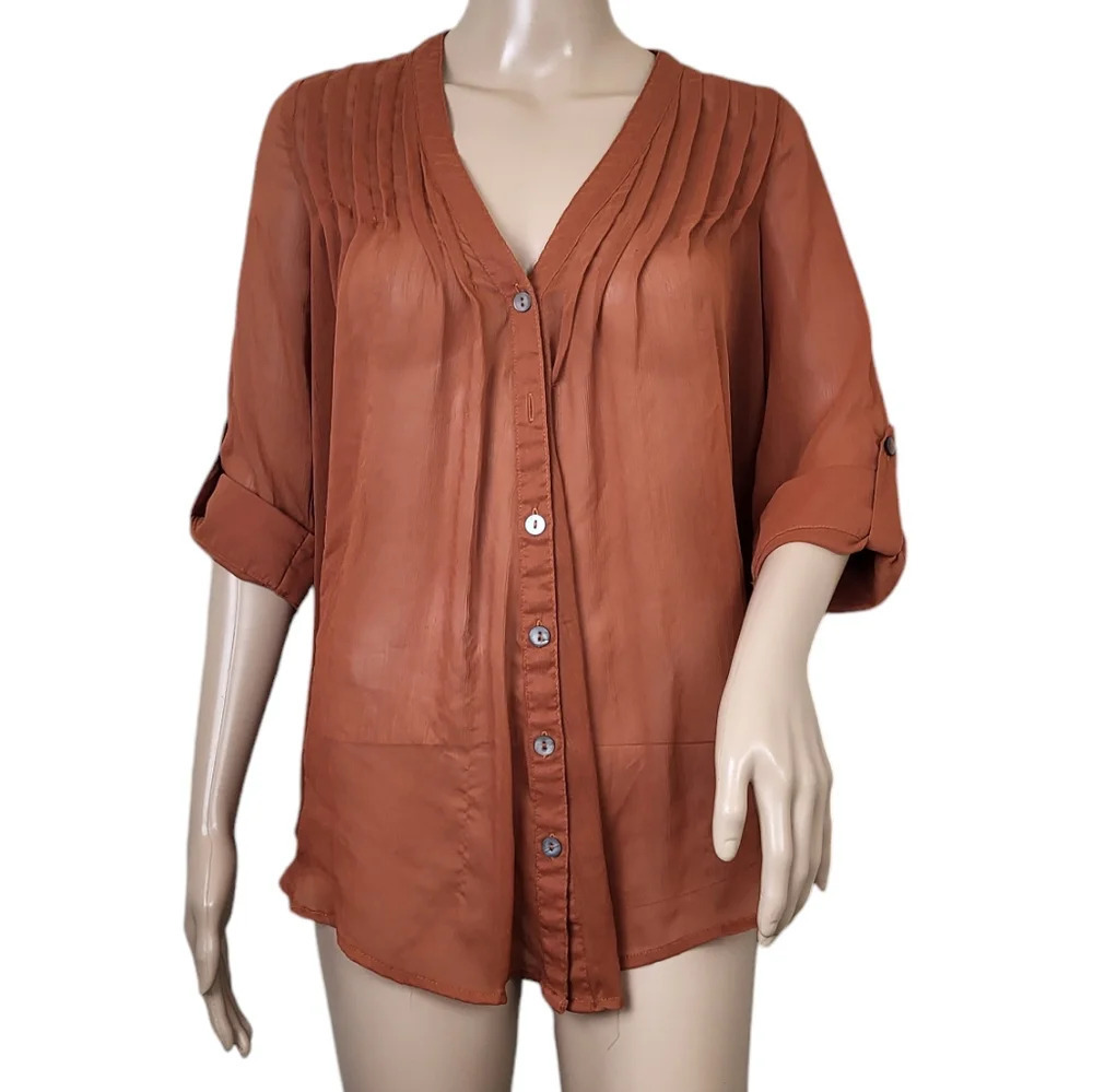 Olive & Oak Pleated Pintuck Chiffon Blouse